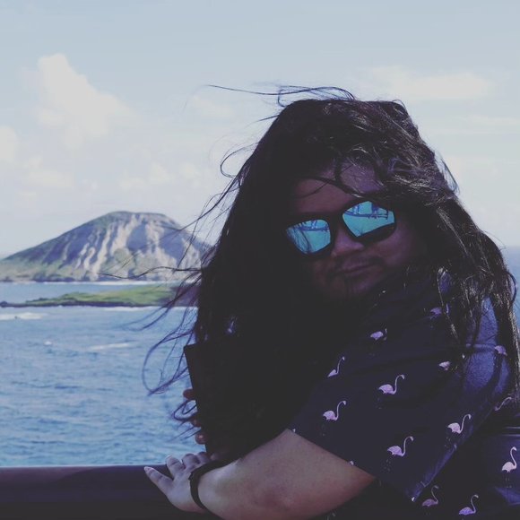 Meet your Posher, Josh - Picture 1 of 1